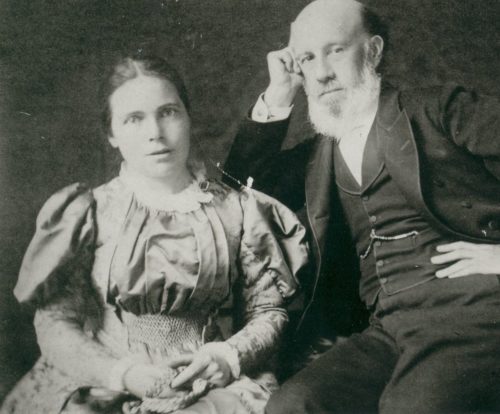 1883 - Victorian social reformers Samuel and Henrietta Barnett founded the first university settlement at Toynbee Hall, in the East End