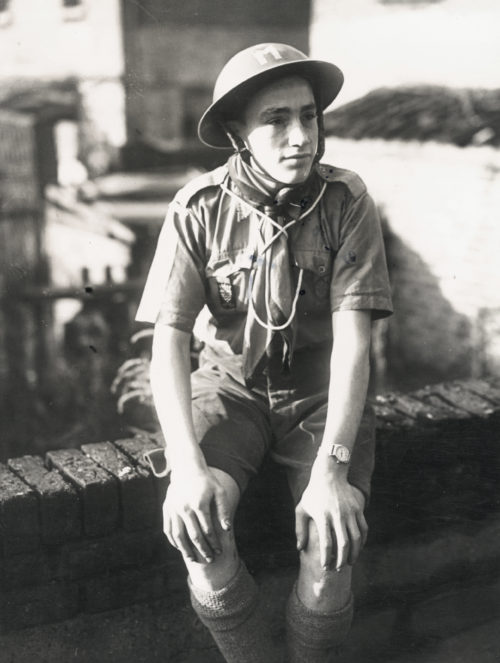1939-45 - Bede House plays a vital role as a WW2 communications centre with help from local Scouts